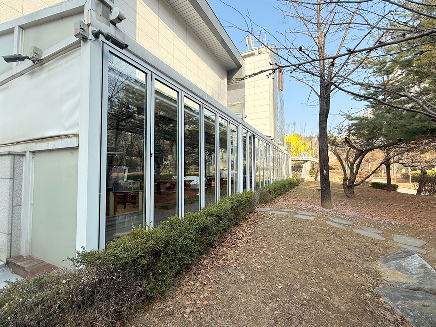 Gallery image 3