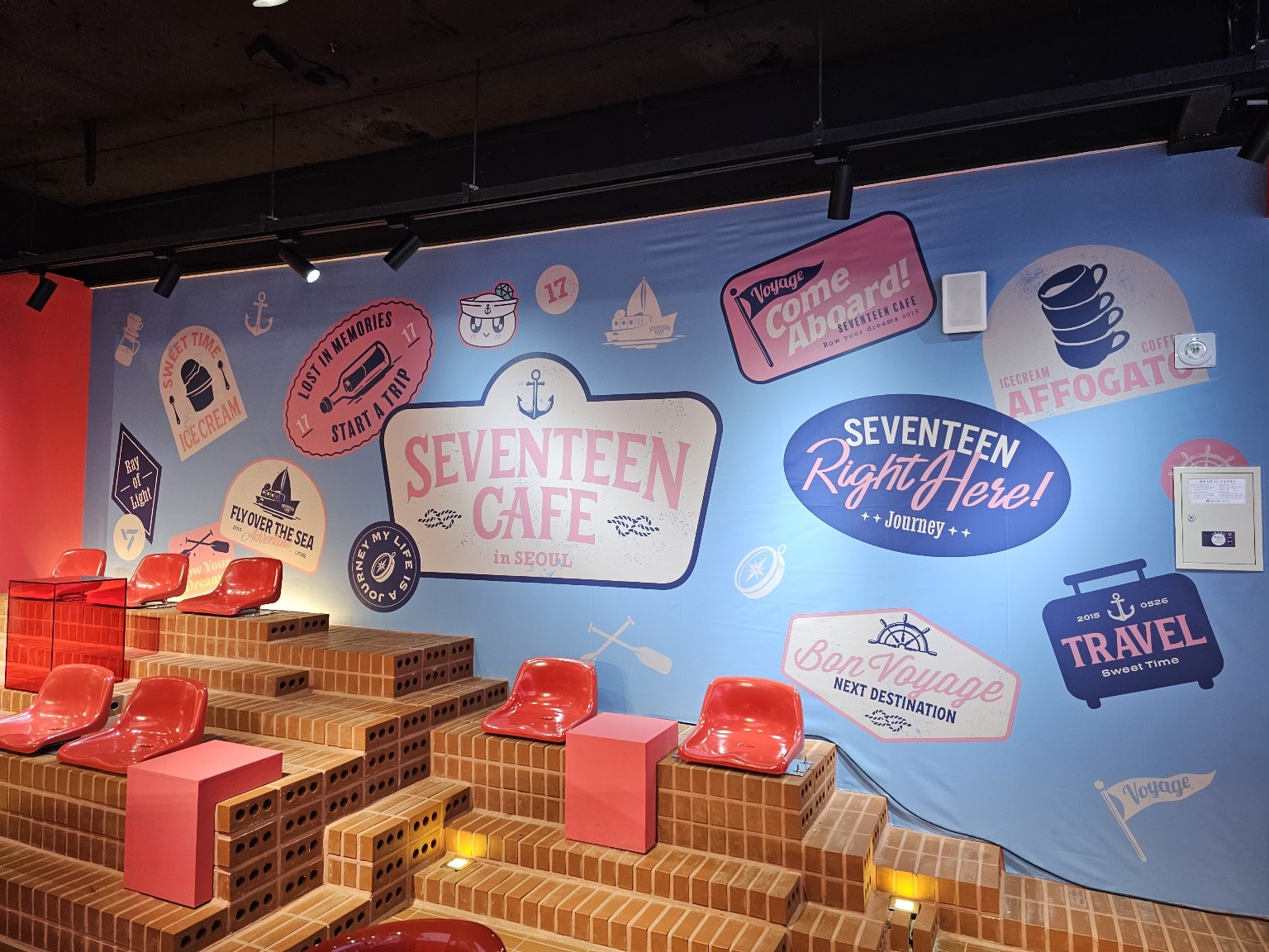 SEVENTEEN CAFE in SEOUL (Bad Habit) - Yeoksam-dong, Gangnam-gu
