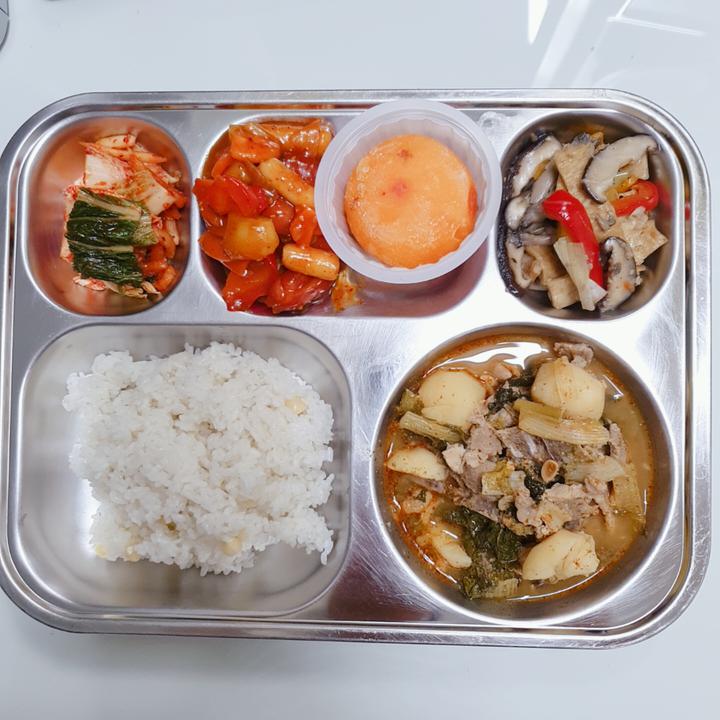 서울양남초등학교 :: 급식 소식 :: 8월 4일 (화) 중식 급식사진