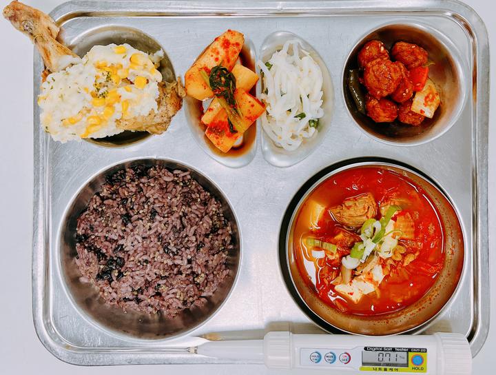 8월 25일 (목) 점심 급식사진 :: 급식 소식 :: 이화여자대학교사범대학부속이화금란고등학교 이화여자대학교사범대학부속이화금란고등학교... 