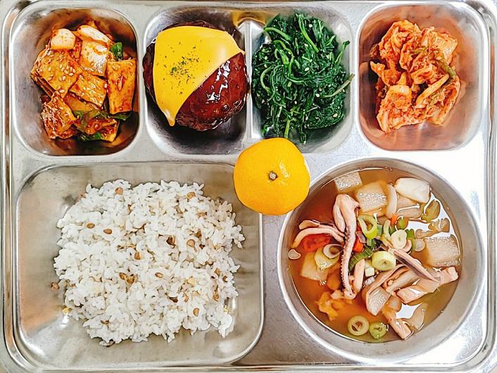 22년 10월 6일 목요일 :: 급식 소식 :: 구암고등학교 구암고등학교 :: 급식 소식 :: 22년 10월 6일 목요일
