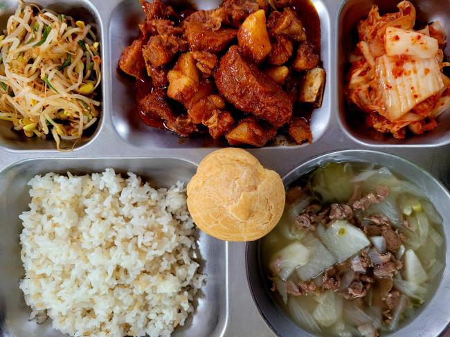 11월 1일 (수) 점심 급식사진 :: 급식 소식 :: 부흥고등학교 부흥고등학교 :: 급식 소식 :: 11월 1일 (수) 점심 급식사진