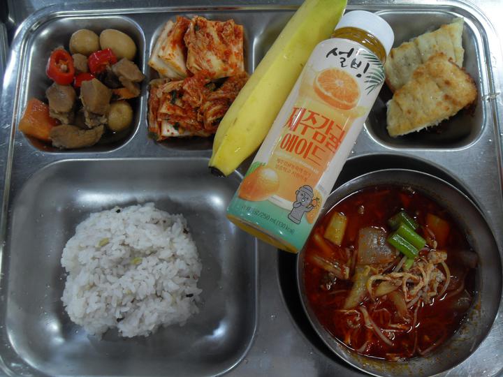 11월 13일 (월) 점심 급식사진 :: 급식 소식 :: 성덕고등학교 성덕고등학교 :: 급식 소식 :: 11월 13일 (월) 점심 급식사진