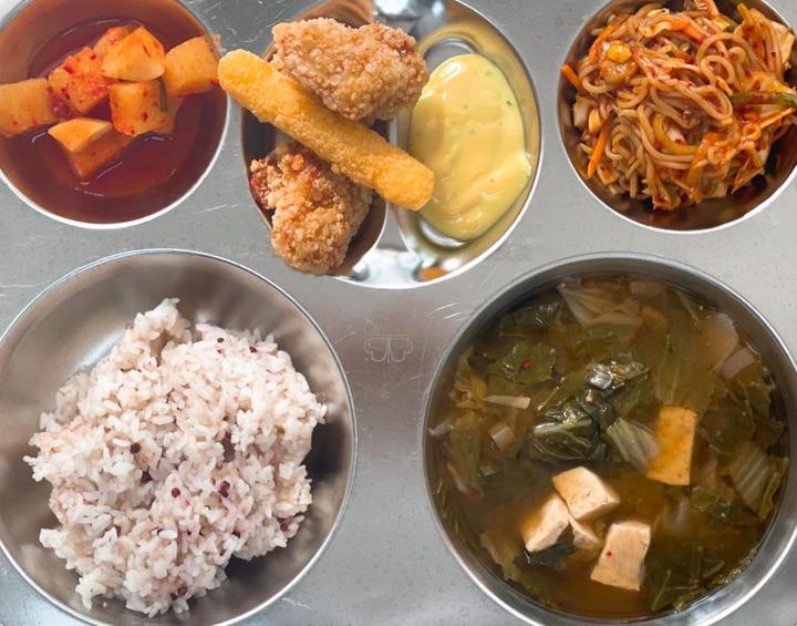 11월 14일 (화) 점심 급식사진 :: 급식 소식 :: 진말초등학교 진말초등학교 :: 급식 소식 :: 11월 14일 (화) 점심 급식사진