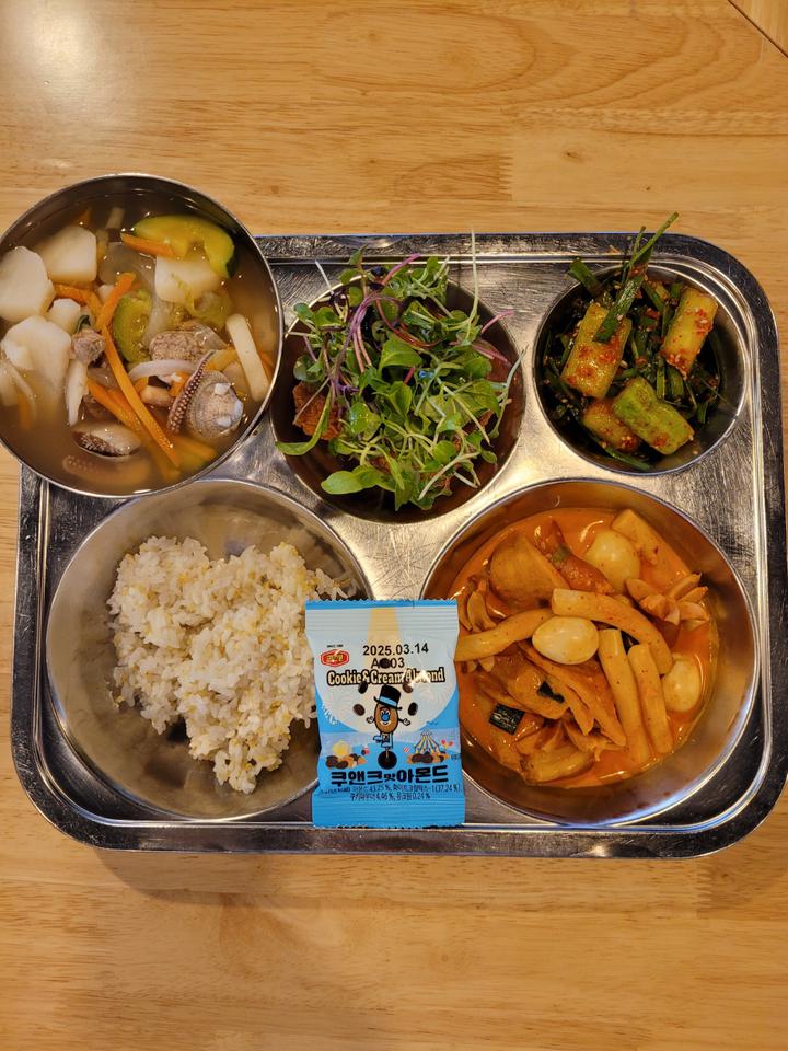 11월 20일 (월) 점심 급식사진 :: 급식 소식 :: 덕영고등학교 덕영고등학교 :: 급식 소식 :: 11월 20일 (월) 점심 급식사진