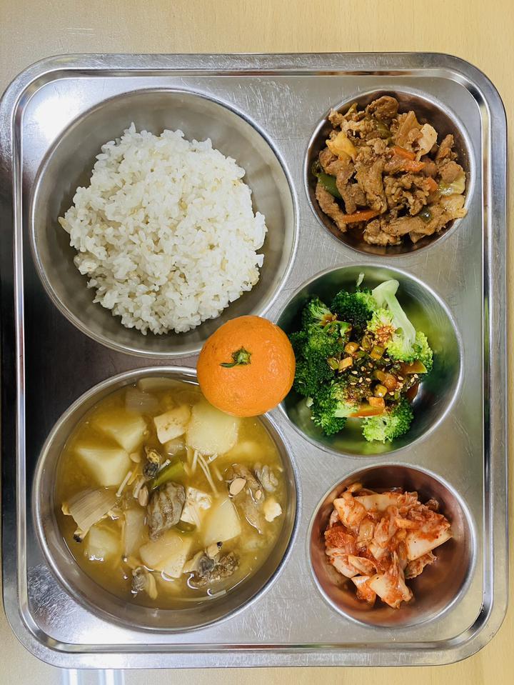 11월 27일 (월) 아침 급식사진 :: 급식 소식 :: 서울신암초등학교 서울신암초등학교 :: 급식 소식 :: 11월 27일 (월) 아침 급식사진
