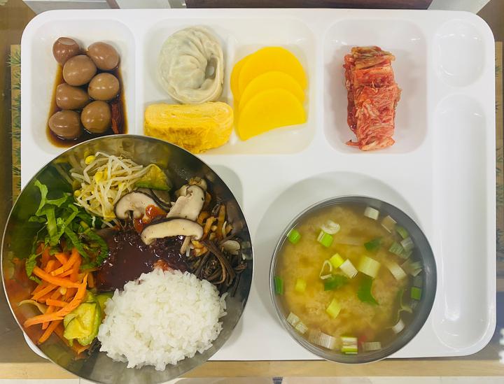 12월 4일 (월) 점심 급식사진 :: 급식 소식 :: 한양중학교 한양중학교 :: 급식 소식 :: 12월 4일 (월) 점심 급식사진