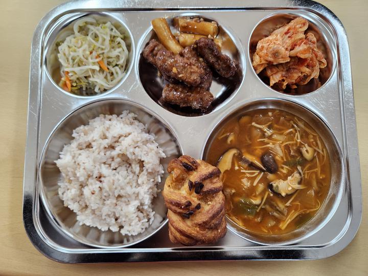 12월 4일 (월) 점심 급식사진 :: 급식 소식 :: 죽산고등학교 죽산고등학교 :: 급식 소식 :: 12월 4일 (월) 점심 급식사진