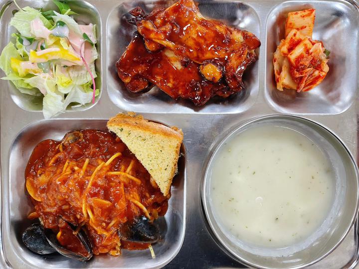 12월 8일 (금) 점심 급식사진 :: 급식 소식 :: 인천금융고등학교 인천금융고등학교 :: 급식 소식 :: 12월 8일 (금) 점심 급식사진