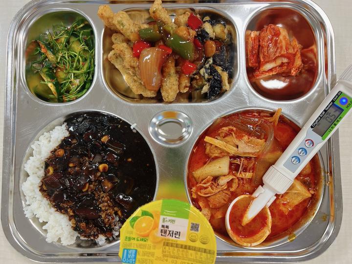 12월 15일 금요일 :: 급식 소식 :: 마산공업고등학교 마산공업고등학교 :: 급식 소식 :: 12월 15일 금요일