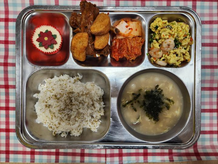 12월 22일 (금) 점심 급식사진 :: 급식 소식 :: 봉일천고등학교 봉일천고등학교 :: 급식 소식 :: 12월 22일 (금) 점심 급식사진