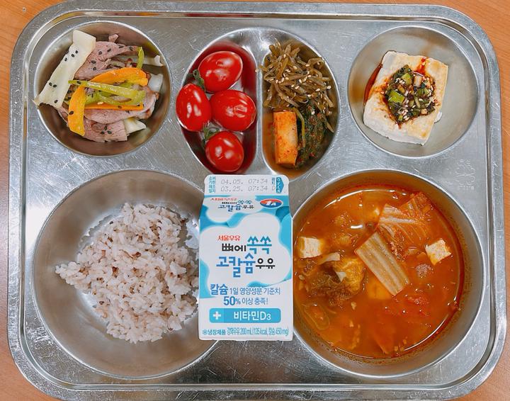 3월 26일 (화) 점심 급식사진 :: 급식 소식 :: 서울석계초등학교 서울석계초등학교 :: 급식 소식 :: 3월 26일 (화) 점심 급식사진