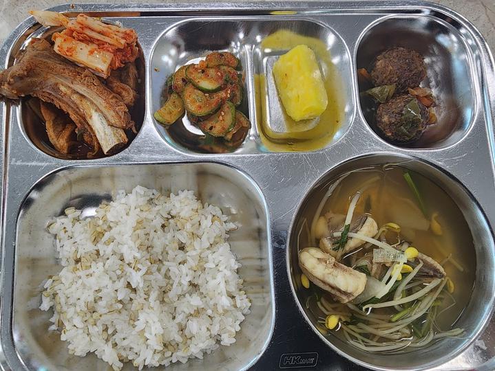 4월 29일 급식사진 :: 급식소식 :: 속초청해학교 속초청해학교 :: 급식소식 :: 4월 29일 급식사진