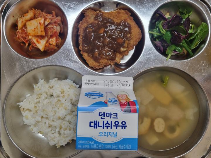 6월 7일 (금) 점심 급식사진 :: 급식 소식 :: 서울불광초등학교 서울불광초등학교 :: 급식 소식 :: 6월 7일 (금) 점심 급식사진