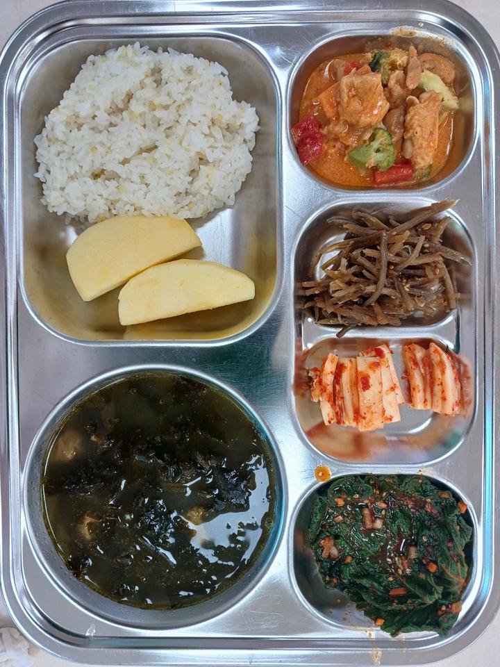7월 1일 (월) 점심 급식사진 :: 급식 소식 :: 영지초등학교 영지초등학교 :: 급식 소식 :: 7월 1일 (월) 점심 급식사진