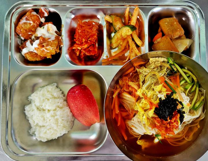 9월 25일 (수) 점심 급식사진 :: 급식 소식 :: 성남테크노과학고등학교 성남테크노과학고등학교 :: 급식 소식 :: 9월 25일 (수) 점심 급식사진