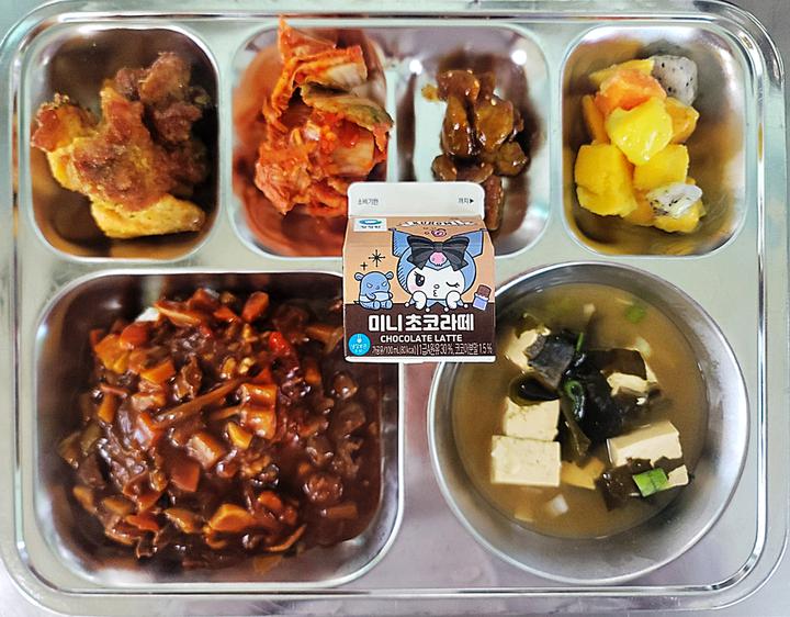 10월 8일 (화) 점심 급식사진 :: 급식 소식 :: 성남테크노과학고등학교 성남테크노과학고등학교 :: 급식 소식 :: 10월 8일 (화) 점심 급식사진