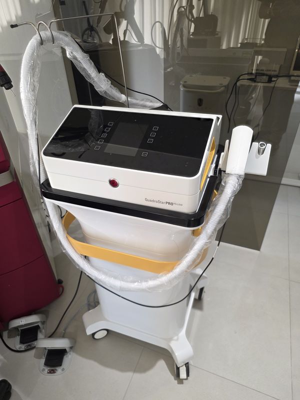 쿼드로스타프로(QuadroStar Pro) _신품급